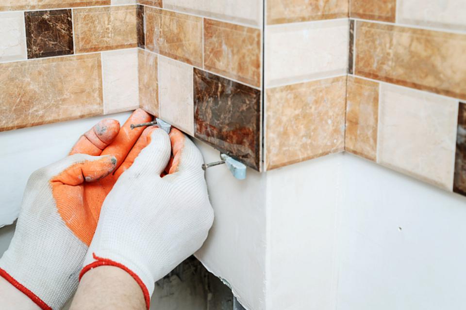 Fliesenleger Kassel: REBA IMMOBILIEN GmbH