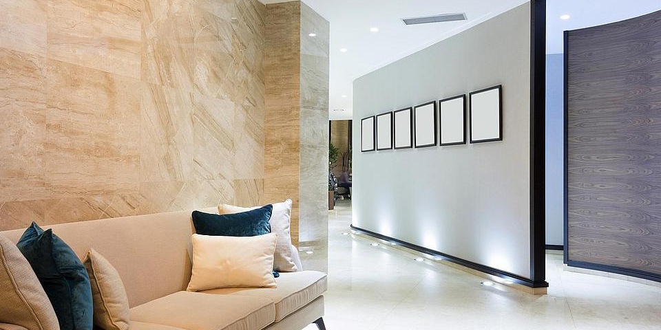 Hotelsanierung: REBA IMMOBILIEN GmbH: Hotelsanierung, Hotelrenovierung, Hotelmodernisierung, Hotelumbau, Hotelerweiterung von Hotels: Deutschland, Österreich, Schweiz