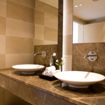 Hotelsanierung: REBA IMMOBILIEN GmbH: Hotelsanierung, Hotelrenovierung, Hotelmodernisierung, Hotelumbau, Hotelerweiterung von Hotels: Deutschland, Österreich, Schweiz